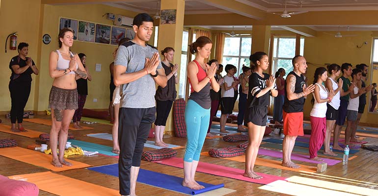 200 hour yoga course india